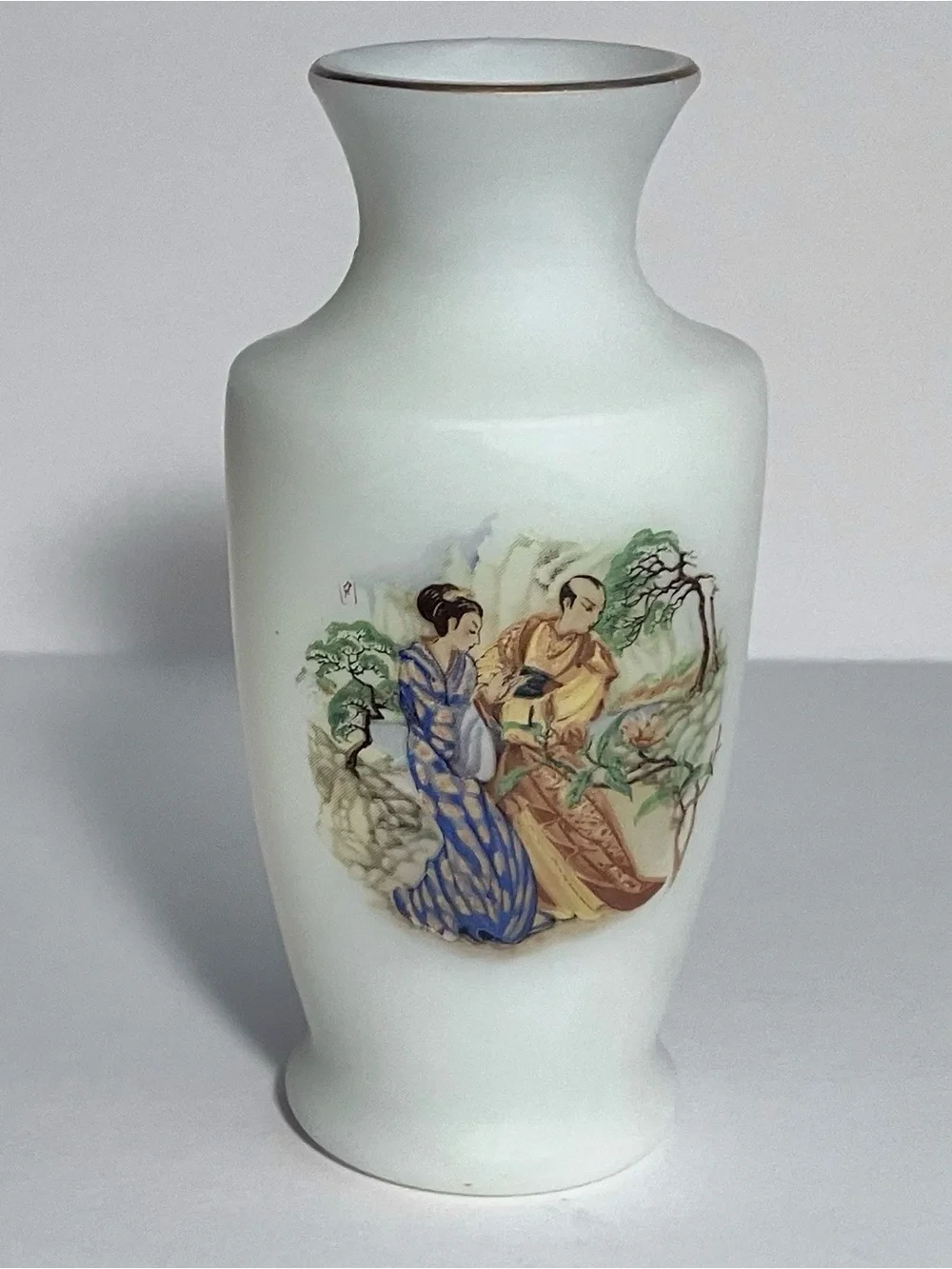 Vintage MCM SATIN GLASS Bud Vase / JAPANESE Decoration / ITALIAN Quality